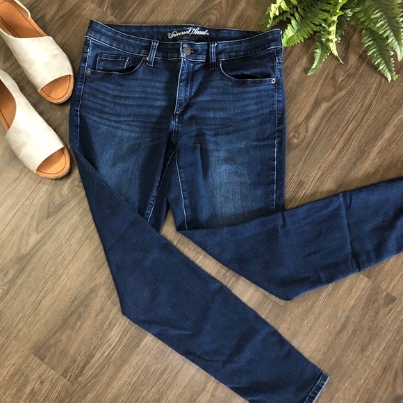 Universal thread mid rise skinny jeans Clearance